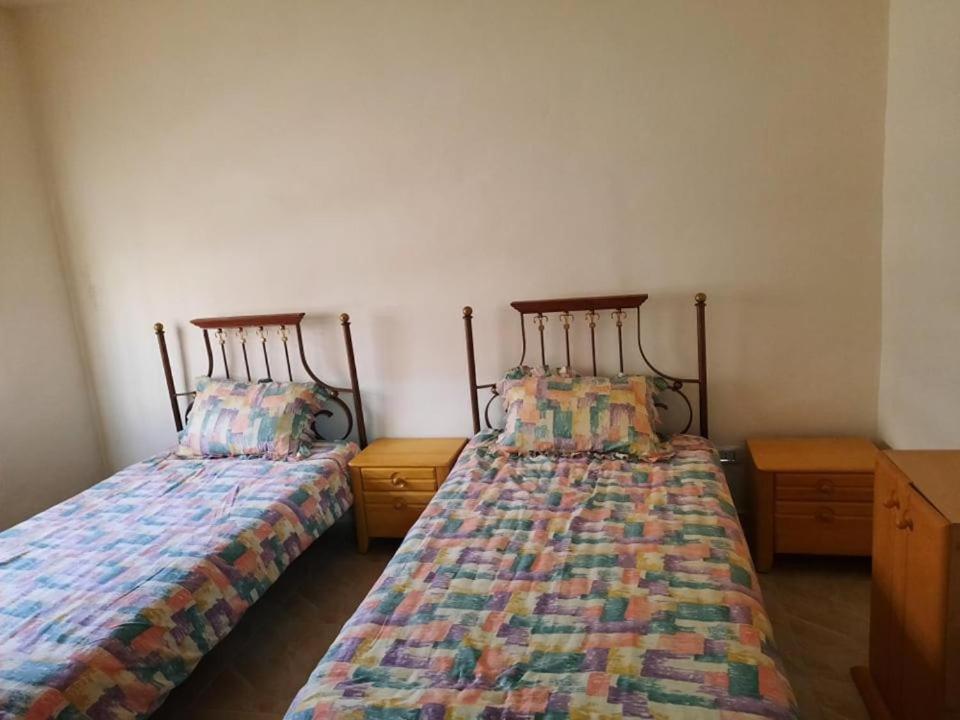 Emile Altwal Madaba Hotel Exterior photo